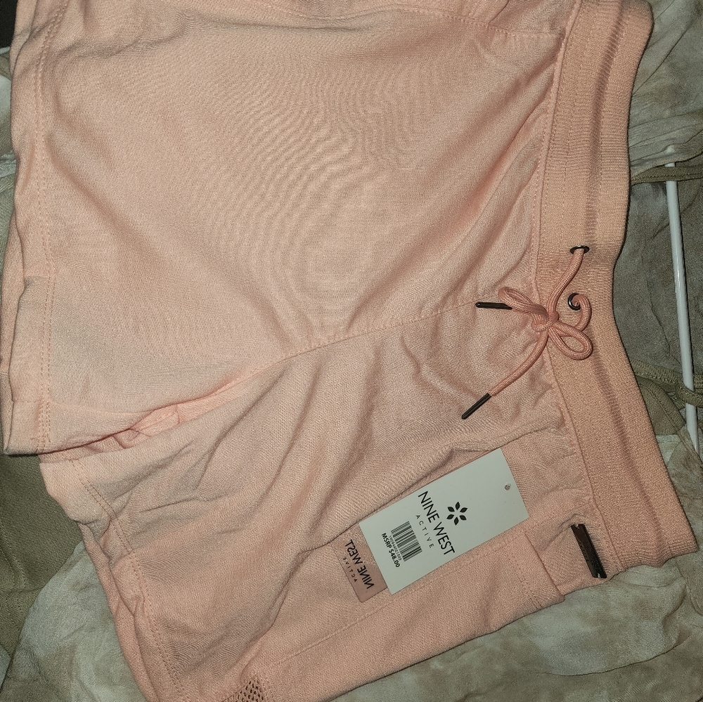 Ninewest bnwt shorts size med